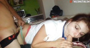 jeune couple recherche jeune femme pour un trio coquin 021